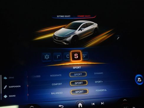 Used 2024 Mercedes-Benz EQS AMG AMG EQS image 25