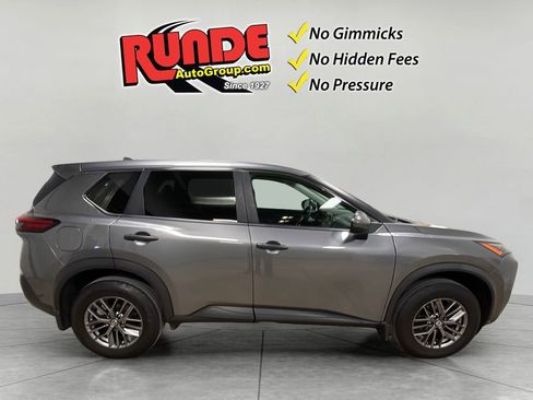 Used 2021 Nissan Rogue S image 5