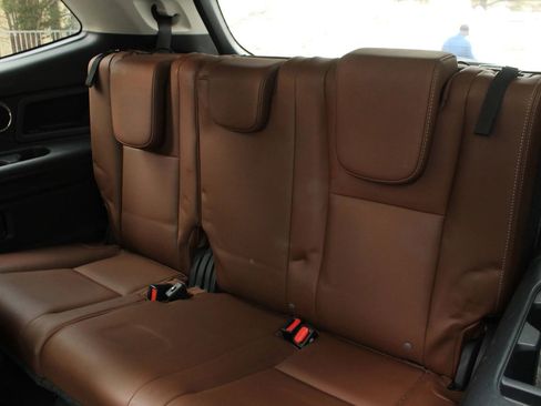 Used 2019 Subaru Ascent Touring w/ Popular Package #2 image 19