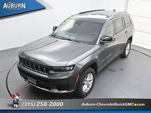 Used 2023 Jeep Grand Cherokee L Laredo AWD/4WD image 29