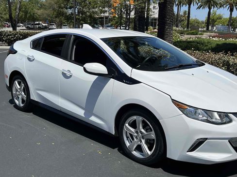 Used 2019 Chevrolet Volt LT FWD image 30