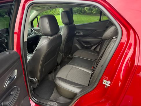 Used 2015 Buick Encore Convenience FWD image 12