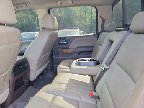 Used 2018 GMC Sierra 1500 SLT image 25