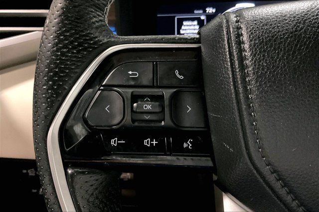 Used 2023 Toyota Tundra Capstone AWD/4WD image 18