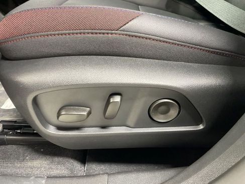 New 2026 Chevrolet Equinox RS w/ Safety and Technology Package AWD/4WD image 12