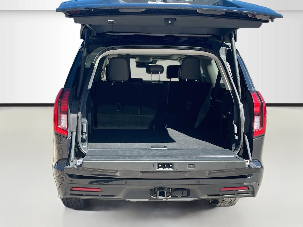Used 2025 Ford Expedition Max Active AWD/4WD image 27