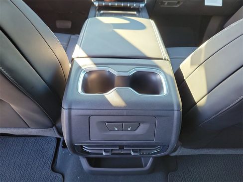 New 2025 GMC Sierra EV Denali image 13