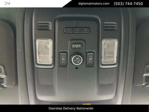Used 2022 GMC Yukon XL Denali w/ Advanced Technology Package image 37