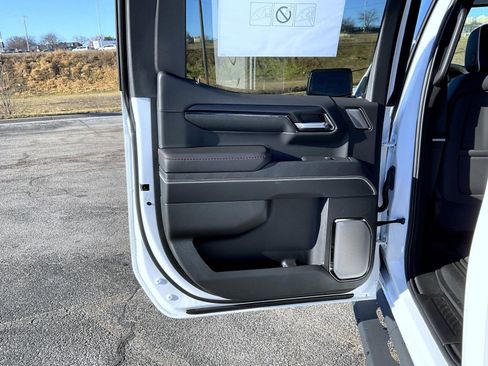 New 2026 GMC Sierra 1500 AT4X w/ LPO, Black Badging Package image 20
