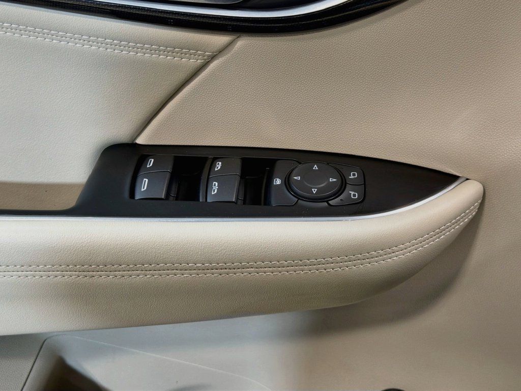 Used 2023 Buick Envision Preferred AWD/4WD image 18