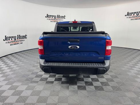 Used 2023 Ford Maverick Lariat w/ Equipment Group 500A Standard image 9