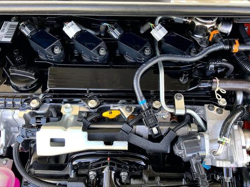 Certified 2024 Toyota Prius Limited w/ Limited Premium Package FWD image 32