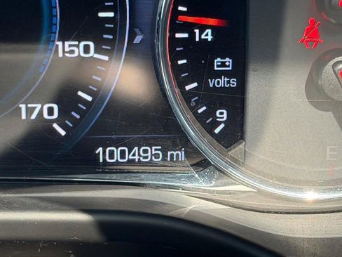 Used 2019 GMC Acadia Denali image 23