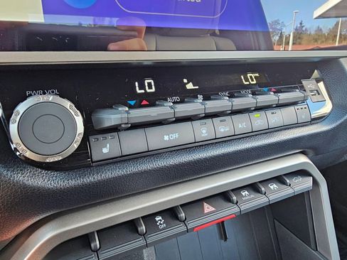 New 2026 Toyota Tundra SR5 AWD/4WD image 29