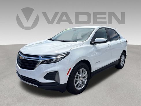 Used 2023 Chevrolet Equinox LT w/ Driver Convenience Package FWD image 1
