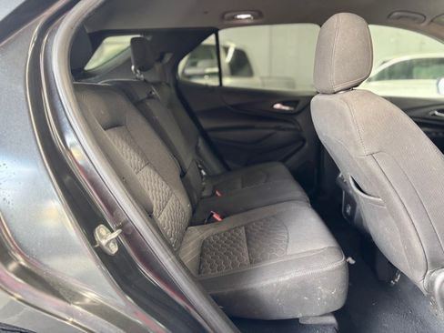 Used 2019 Chevrolet Equinox LT w/ Driver Convenience Package FWD image 17