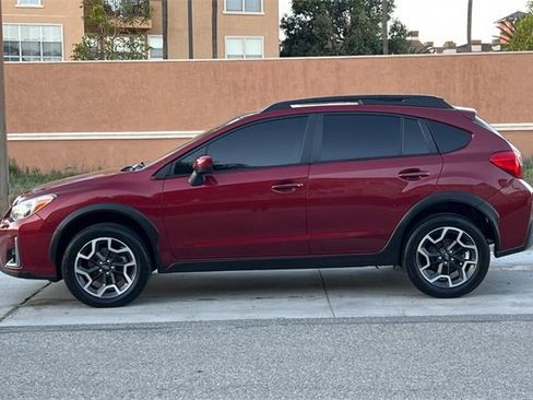 Used 2017 Subaru Crosstrek 2.0i Premium image 7