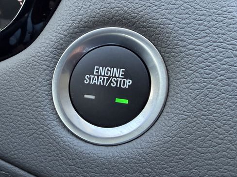 Certified 2024 Cadillac XT5 Premium Luxury image 27