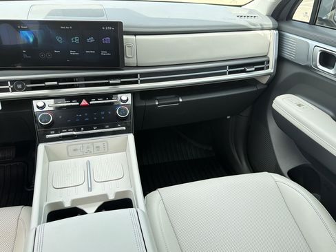 Used 2025 Hyundai Santa Fe SEL image 27