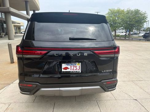 Used 2023 Lexus LX 600 4WD w/ Accessory Package (Z1) image 5