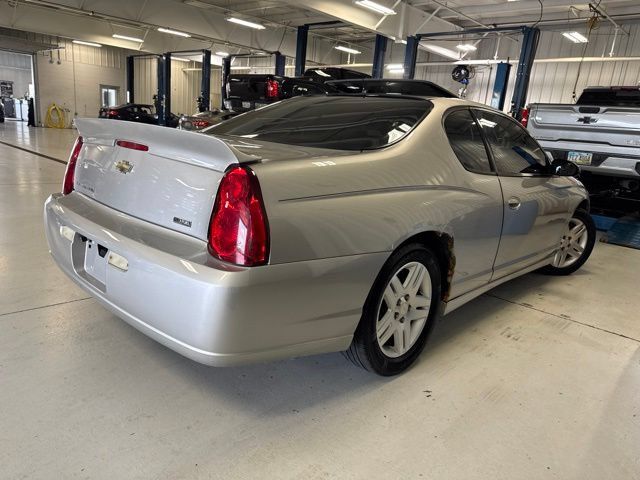 Used 2007 Chevrolet Monte Carlo LT FWD image 12
