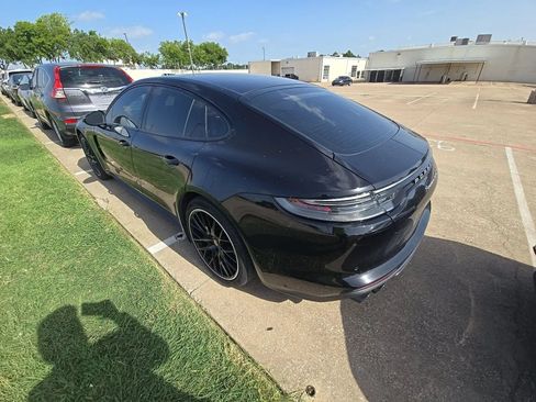 Used 2021 Porsche Panamera Turbo S w/ Assistance Package AWD/4WD image 12