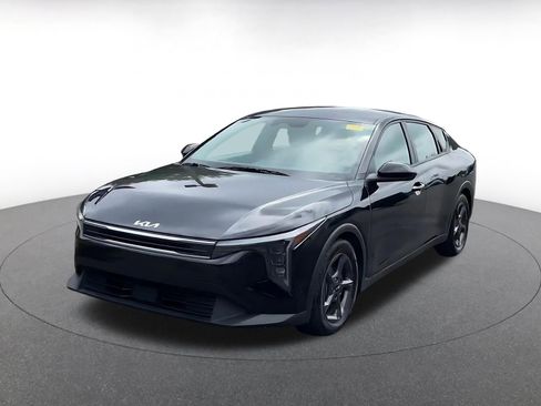 Used 2025 Kia K4 LXS image 4