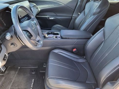 Used 2023 Lexus RX 350 F Sport w/ Accessory Package (Z1) AWD/4WD image 19