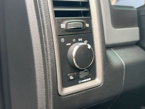 Used 2018 RAM 1500 Tradesman w/ Popular Equipment Group image 17