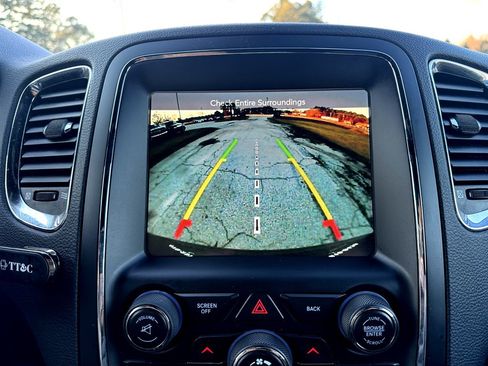 Used 2017 Dodge Durango R/T w/ Technology Group image 6