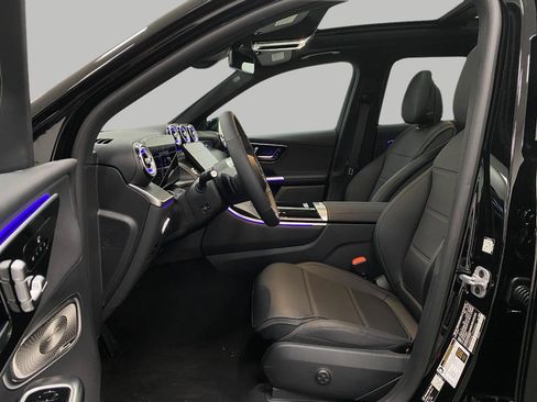 New 2026 Mercedes-Benz GLC 300 4MATIC image 29