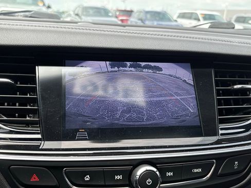 Used 2019 Buick Regal Avenir FWD image 10