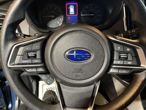 Used 2023 Subaru Forester AWD/4WD image 17