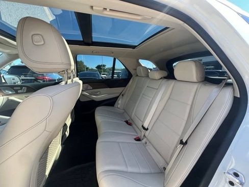 Certified 2025 Mercedes-Benz GLE 450e 4MATIC image 23