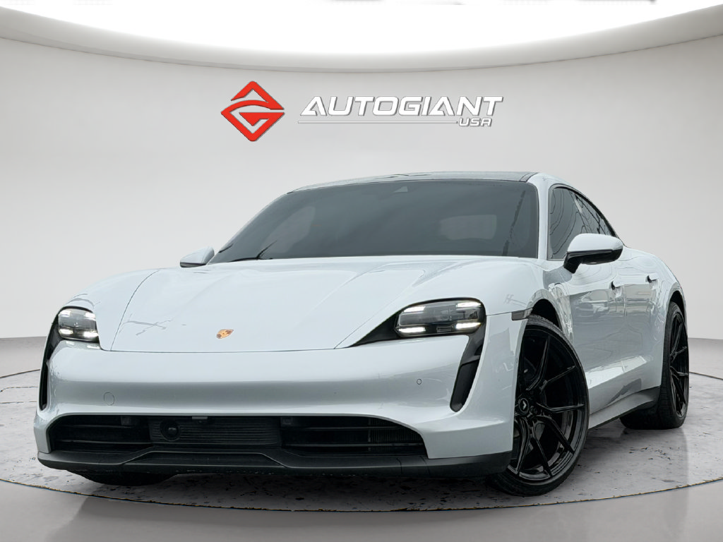 Used 2022 Porsche Taycan RWD image 13