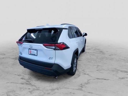 Certified 2025 Toyota RAV4 XLE AWD/4WD image 9