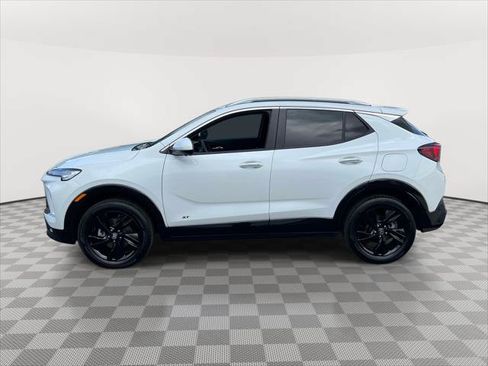 Used 2026 Buick Encore GX Sport Touring w/ Advanced Technology Package AWD/4WD image 4