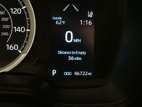Used 2022 Toyota Corolla LE FWD image 23