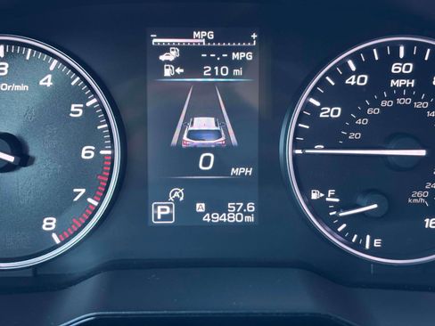 Used 2020 Subaru Outback Premium image 24