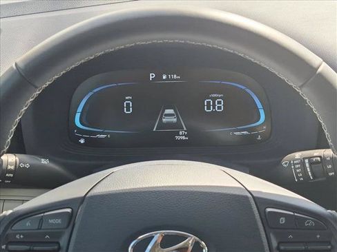Certified 2026 Hyundai Venue SEL FWD image 11