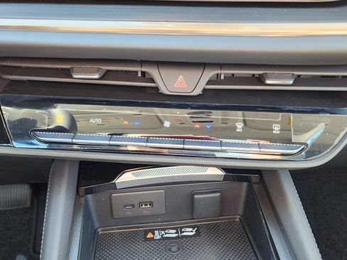 New 2026 Buick Envision Avenir image 30