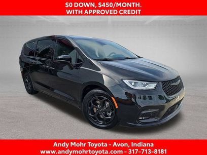 Used 2024 Chrysler Pacifica Limited