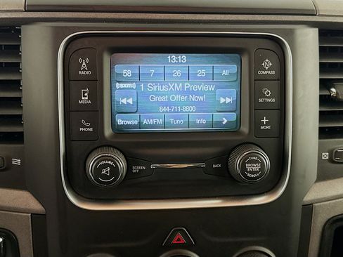 Used 2019 RAM 1500 Express w/ Express Value Package AWD/4WD image 17