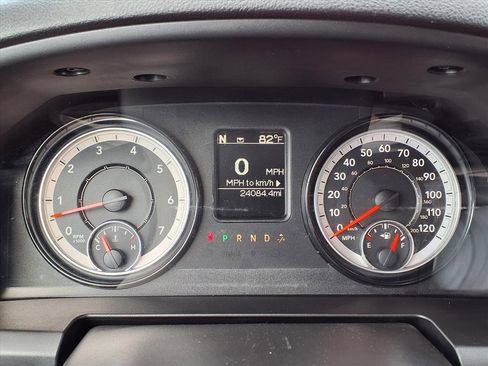 Used 2023 RAM 1500 Classic SLT w/ Protection Group image 34