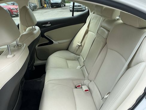 Used 2011 Lexus IS 250 AWD w/ Premium Pkg Value Edition image 23