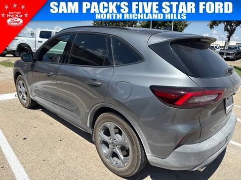 Used 2026 Ford Escape ST-Line w/ Tech Pack #1 FWD image 4