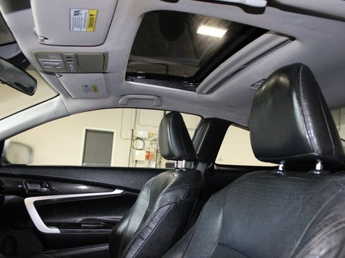 Used 2014 Honda Accord EX-L image 25
