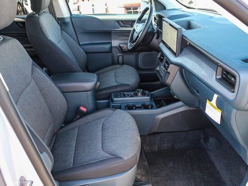 New 2025 Ford Maverick XLT w/ XLT Luxury Package image 17