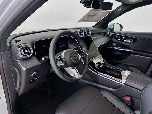 New 2026 Mercedes-Benz GLC 300 image 10