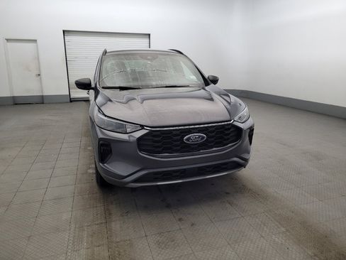 Used 2024 Ford Escape ST-Line image 14